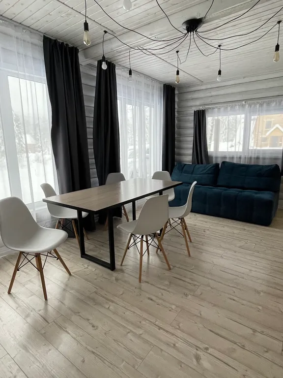 Уютный дом из бревна с 2мя отдельными спальнями