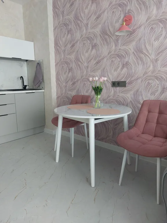 Новая, стильная 2-евро квартира на 22-м этаже с видом на город