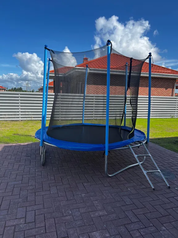 Дом в коттeджном посёлке Ласкино-парк где есть бассейн и спа