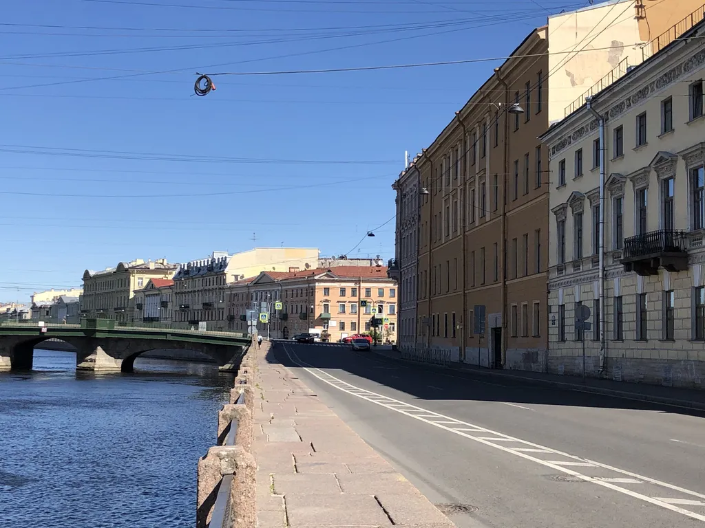 Студия у Цирка с парковой