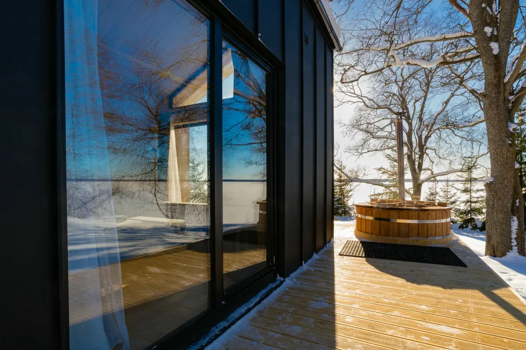 Коттедж Двухместный барнхаус на берегу озера — Плодовое