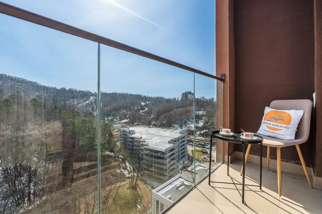 Студия с панорамным видом на горы