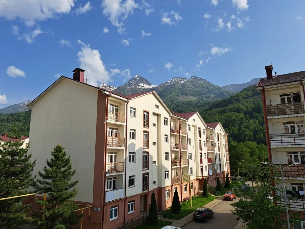 Чудесная квартира с видом на горы
