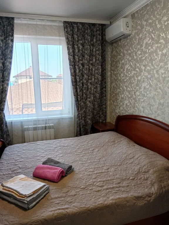 Шикарная огромная квартира с видом на море