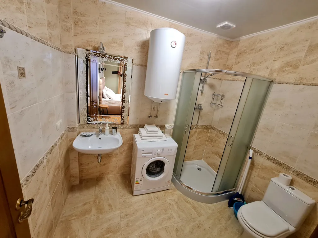 Супервидовая квартира в Ливадии рядом с морем