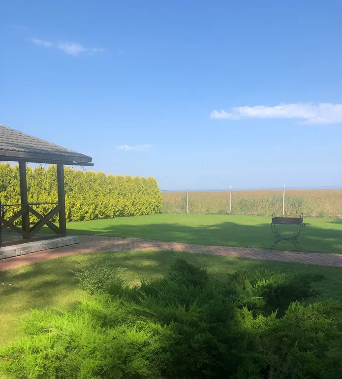 Дом на берегу Псковского озера