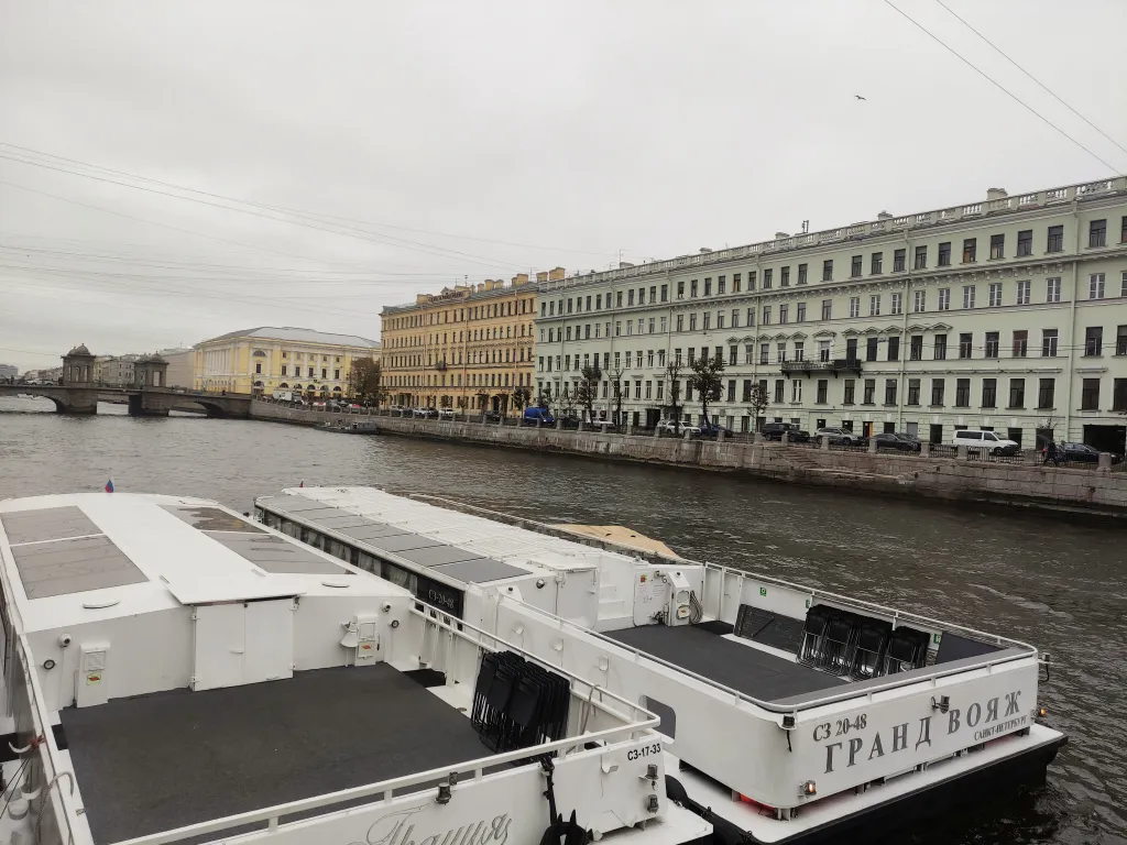 Фонтанка в 5 минутах от Невского