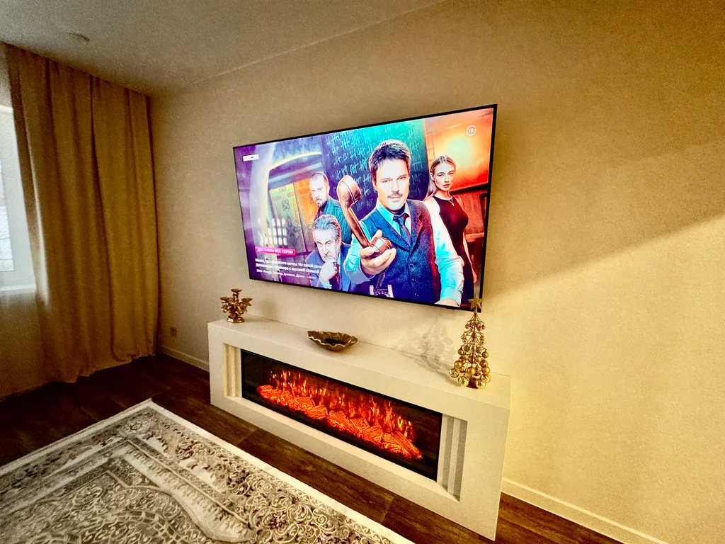 Роскошная + камин + ТВ 2 метра