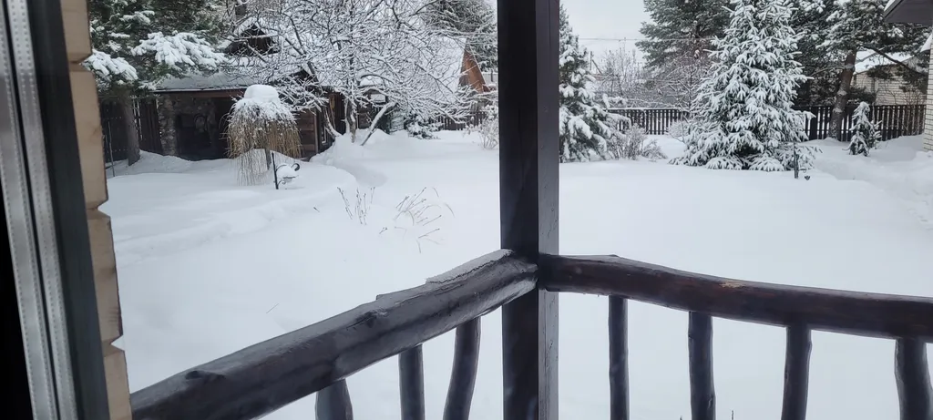 Деревенский домик в пригороде Костромы