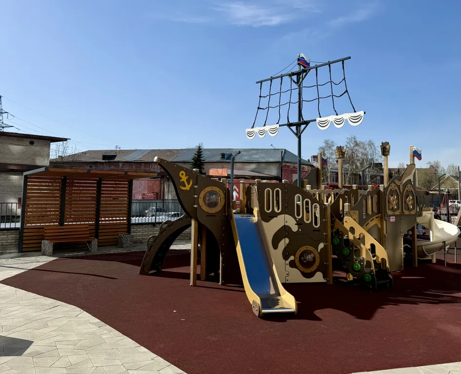 Отличная трехкомнатная квартира в центре