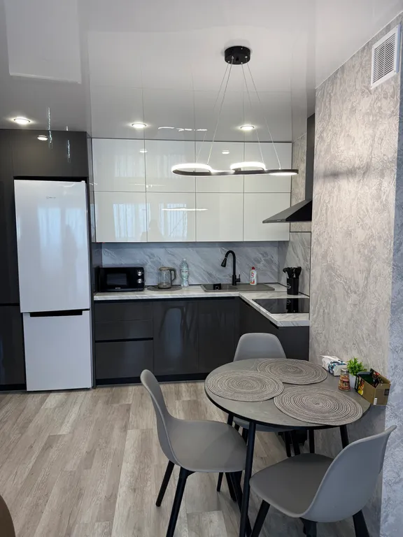 Квартира Квартира Евродвушка с дизайнерскими ремонтом — Хабаровск