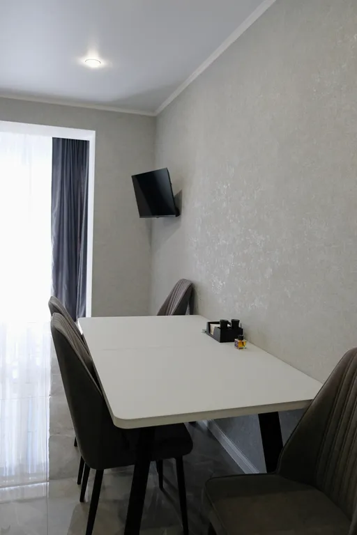 Квартира с дизайнерским ремонтом в тихом спальном районе