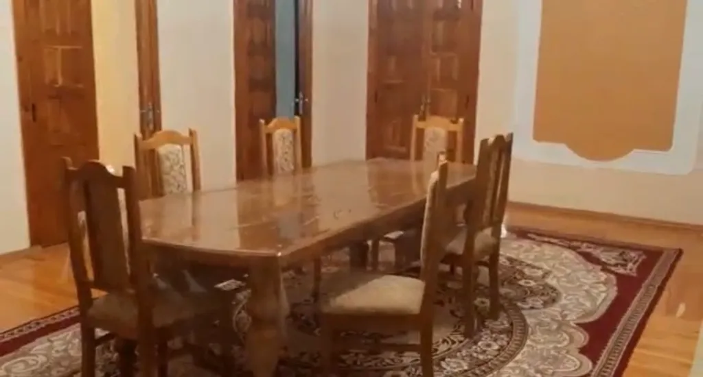 Огромный дом со всеми удобствами