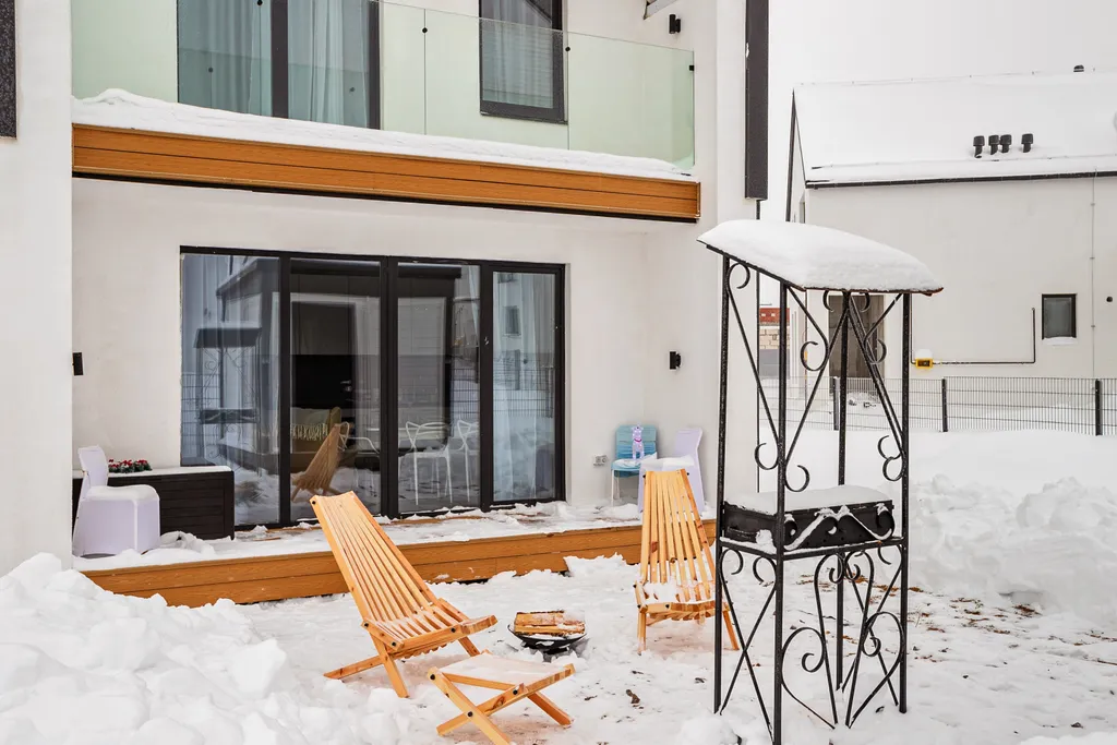 Двухэтажный семейный коттедж