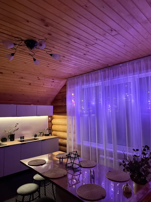 Уютный кедровый дом