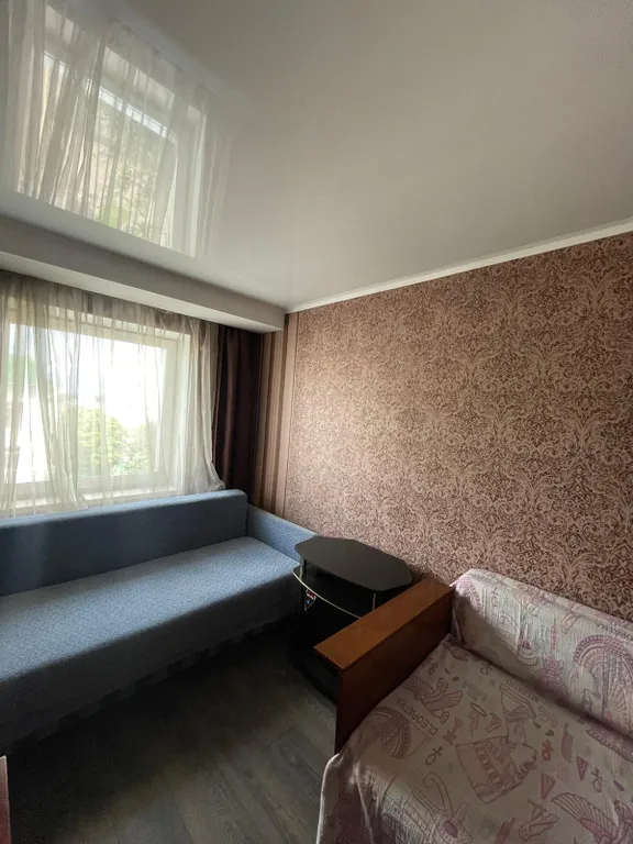 Сдаётся 3 комнатная квартира в самом центре города