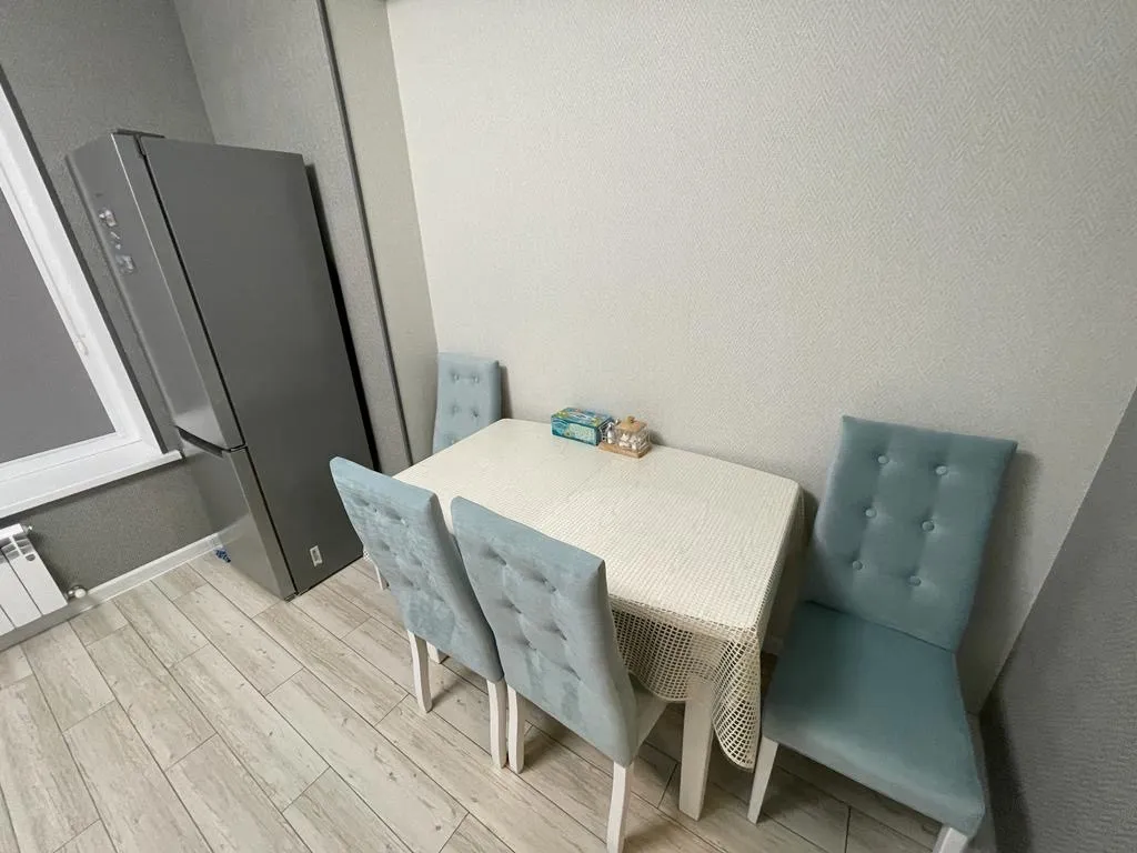 Двухкомнатная квартира с дизайнерским ремонтом