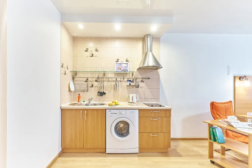 Уютная студия у НИИ Кардиологии и Дворца Спорта