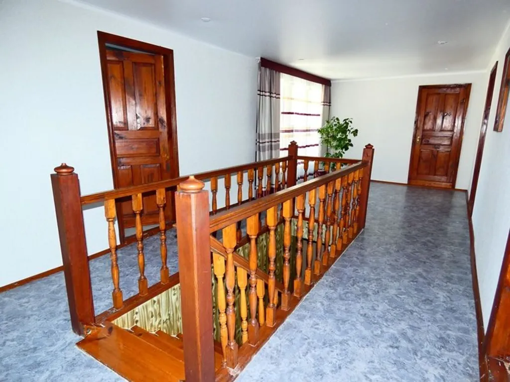 4-комнатный Дом