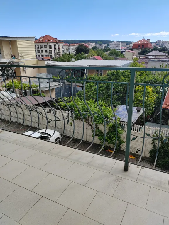 Квартира Квартира Винчи апартамент с 3 спальнями и гостиной — Геленджик