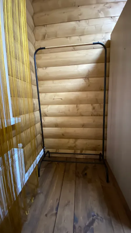 Уютный деревенский дом в сердце города