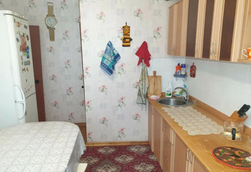 Двухкомнатная квартира в тихом районе, рядом с рекой Кама