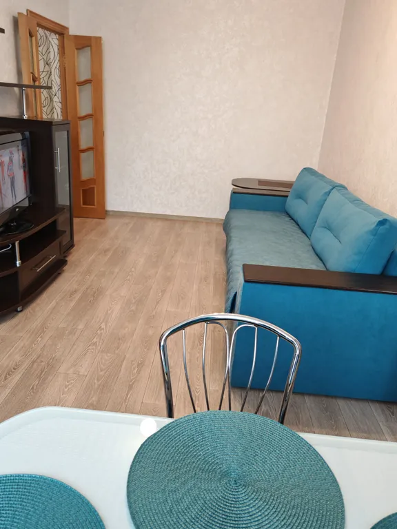 Двухкомнатная квартира с удобным расположением 5 минут до моря