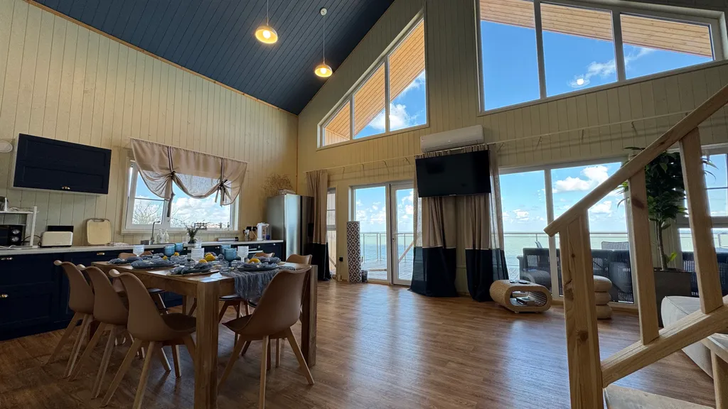 Коттедж с видом на море