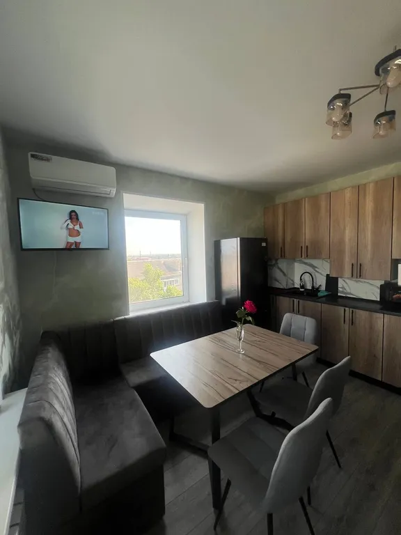 Квартира в новом доме, с новым ремонтом в центре Uryupinsk city