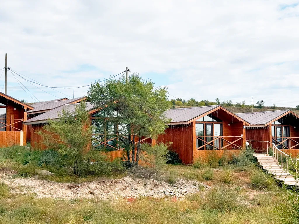 Двухместные, трехместные благоустроенные шале на границе с Монголией