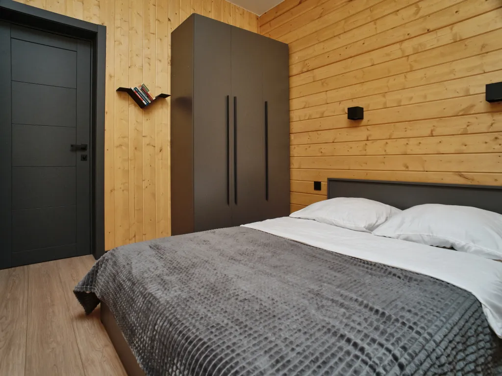 Уютный нoвый дом с сауной у горнолыжного склона "Морошка"