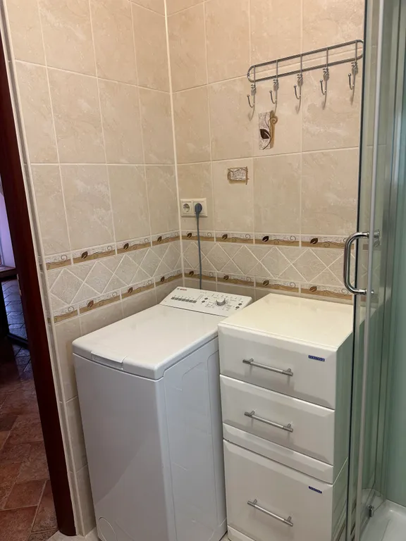 Большая однушка в центре города с отдельной спальней