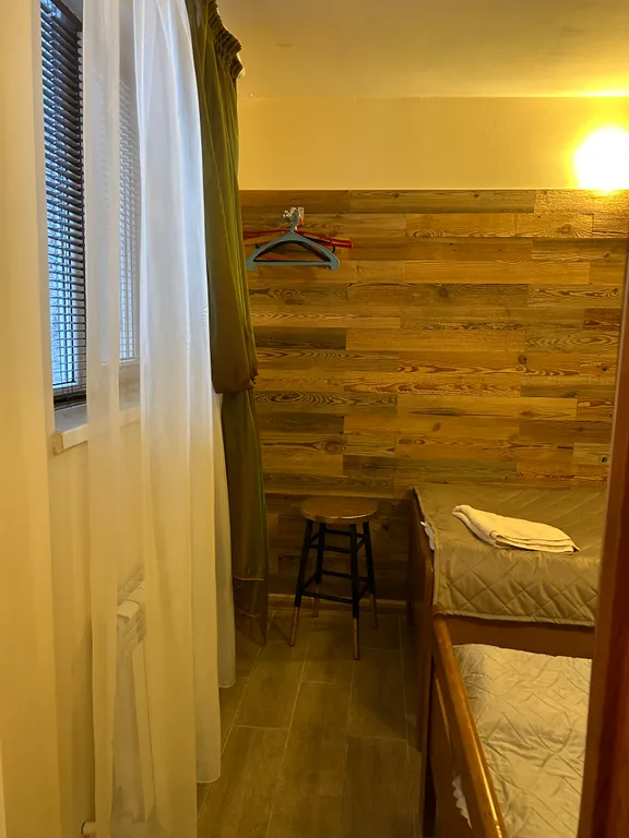 Домик с видом на санаторий