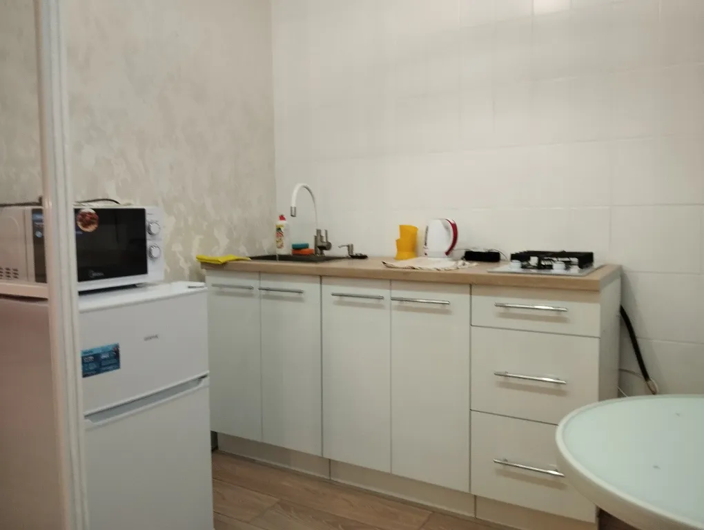 Очень светлая красивая новая квартира в самом центре у площади Победы