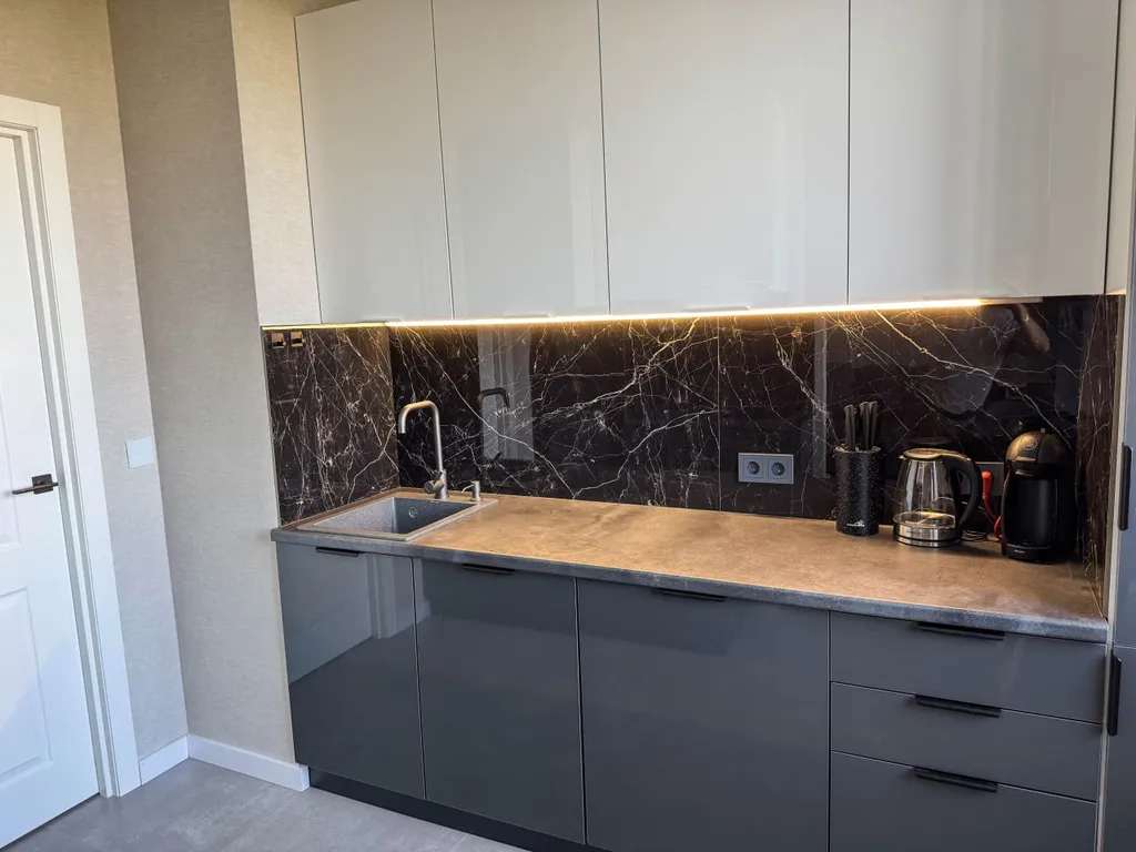 Просторная современная квартира для семьи