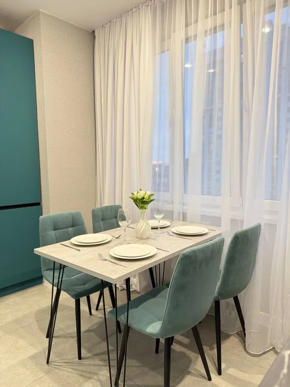 Современная квартира в 5 мин от ТЦ, удобная локация