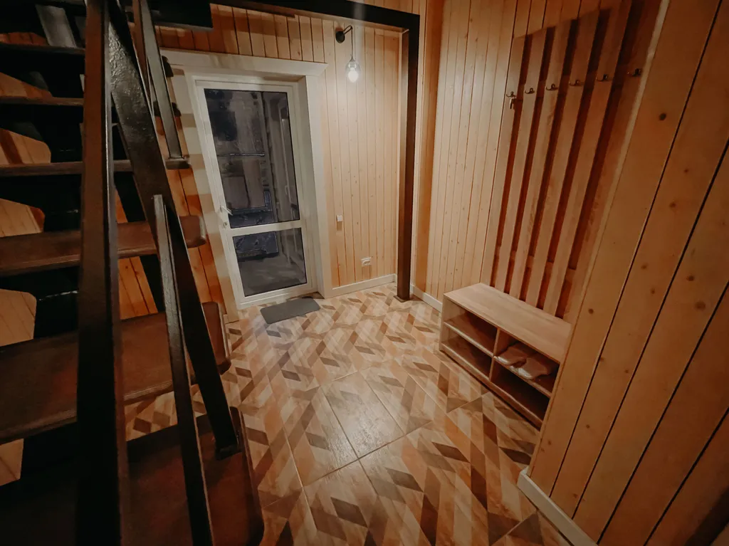 Коттедж Комфортабельный коттедж вблизи трех горнолыжных склонов — Светлое