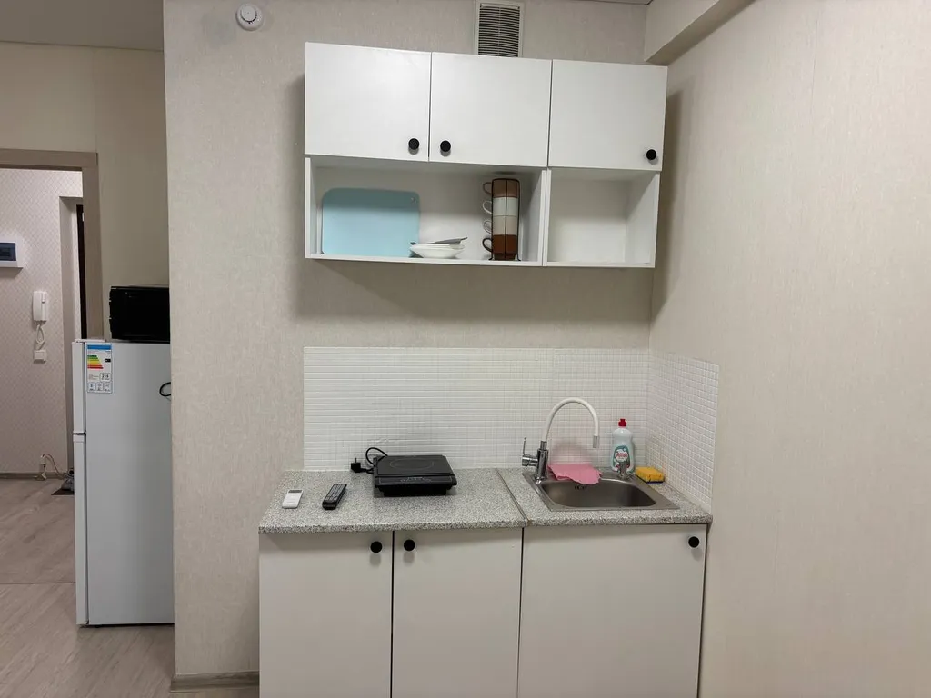 Студия в новом доме, горячая вода есть всегда