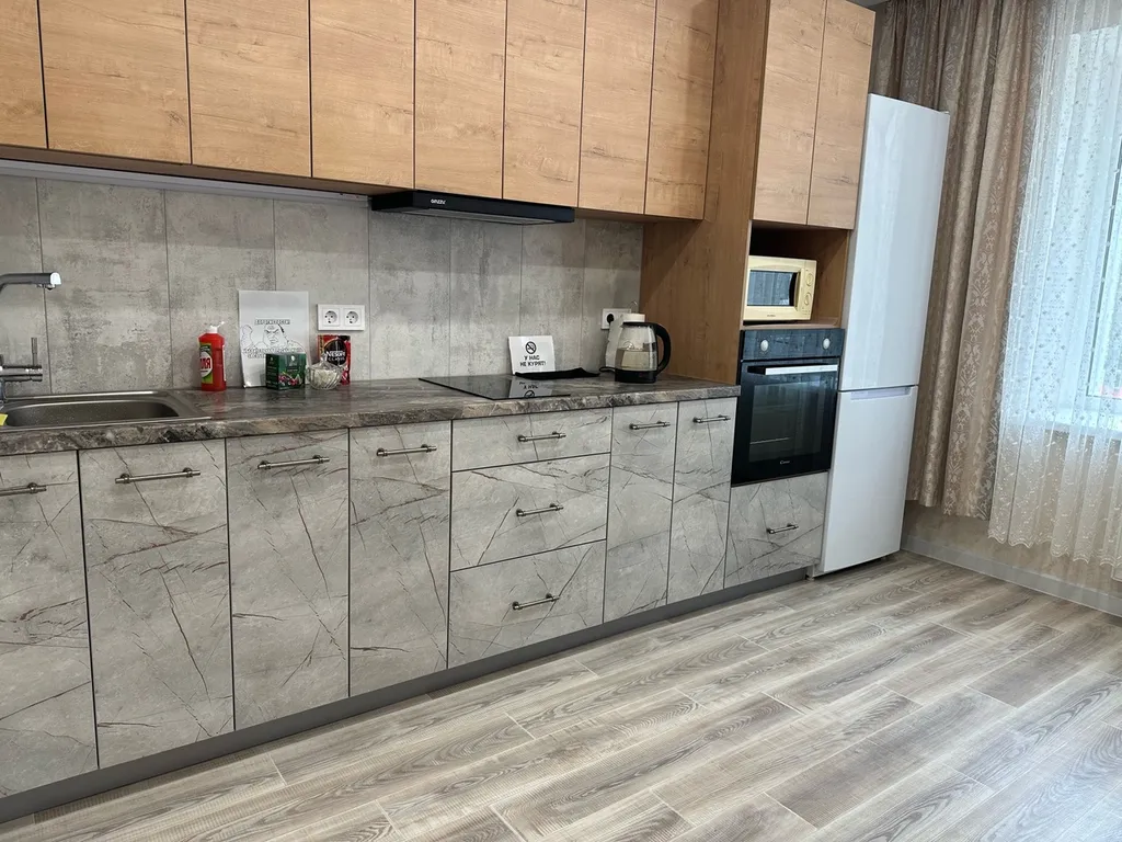 Итальянский бульвар около ГАУ СО Арена