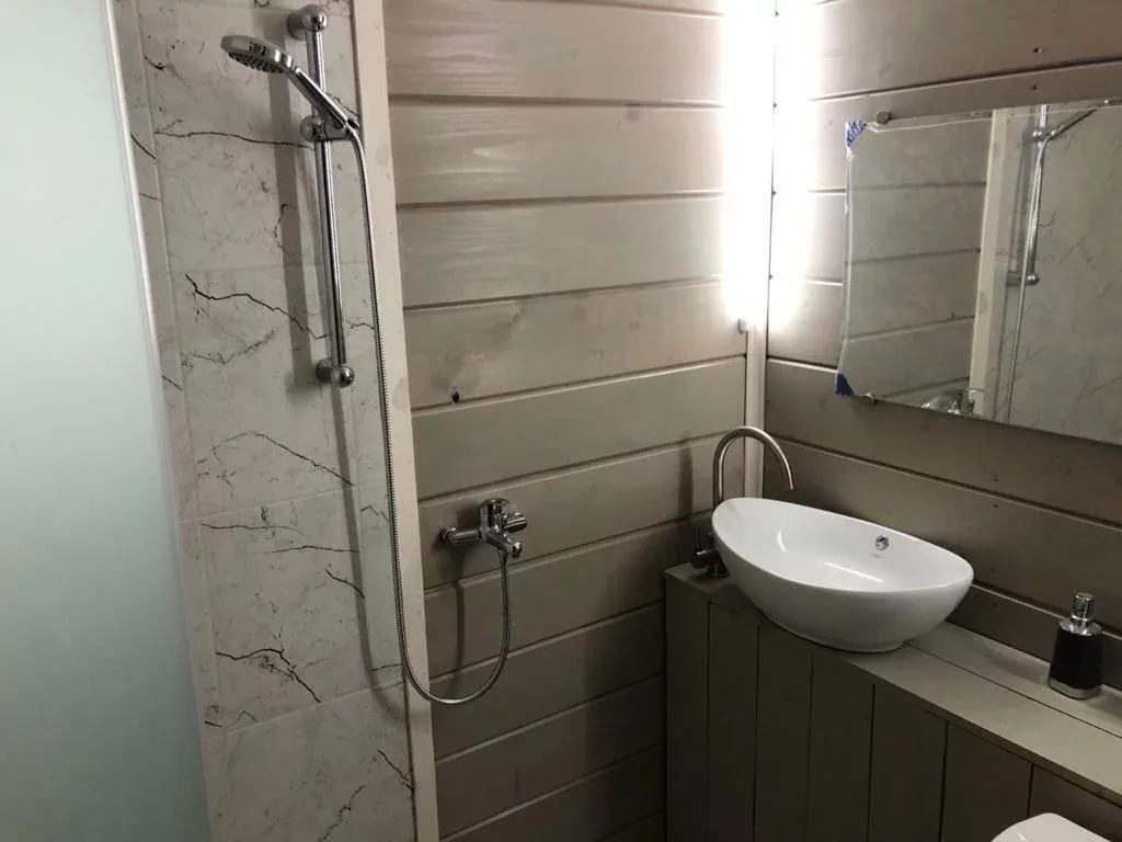 5-комнатный Дом