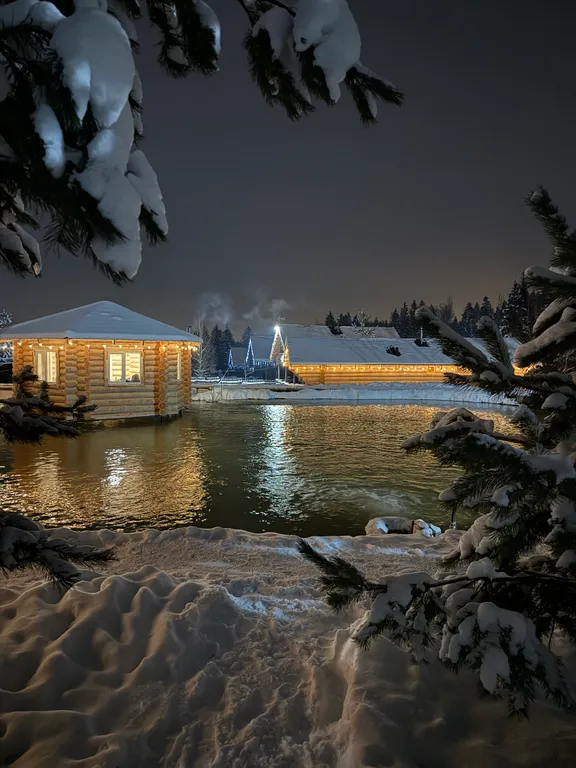 Уютный дом на базе отдыха у воды