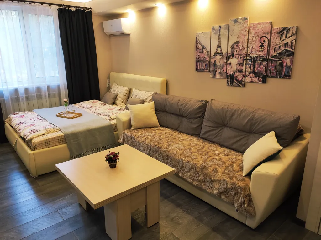 Студия с дизайнерским ремонтом париж