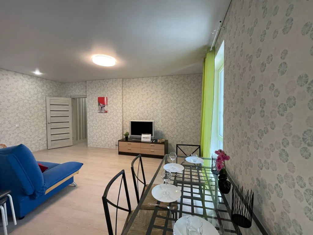 Большая трёхкомнатная квартира в центре