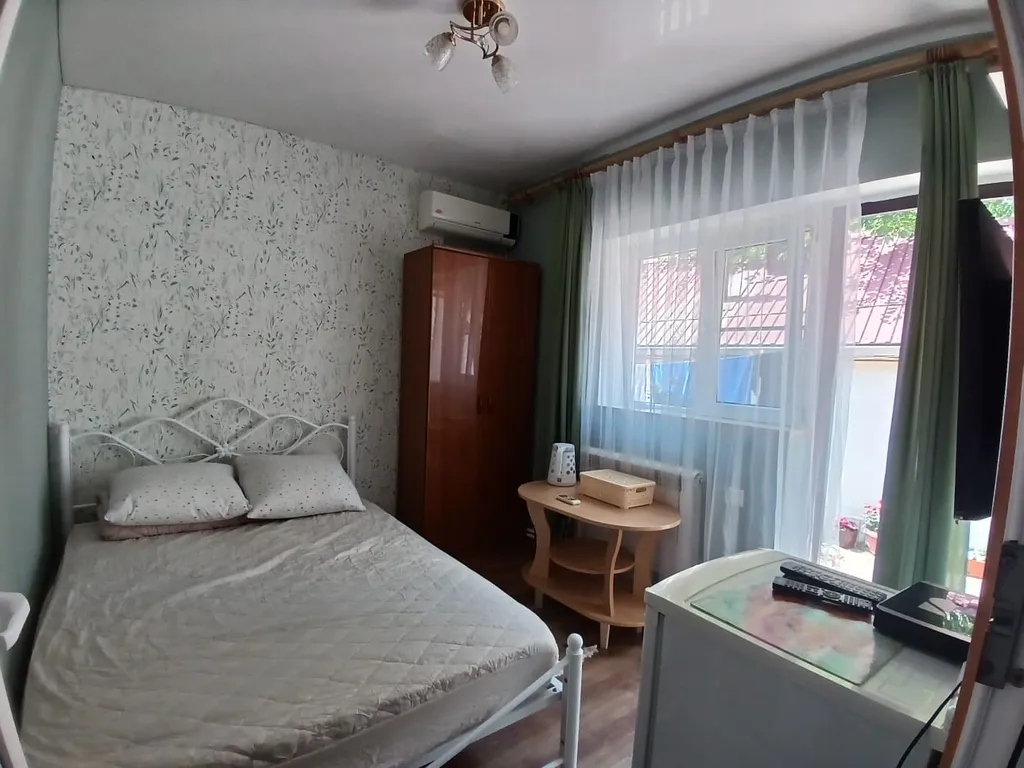 Квартира Двухместный номер на Херсонской — аренда посуточно в Геленджик