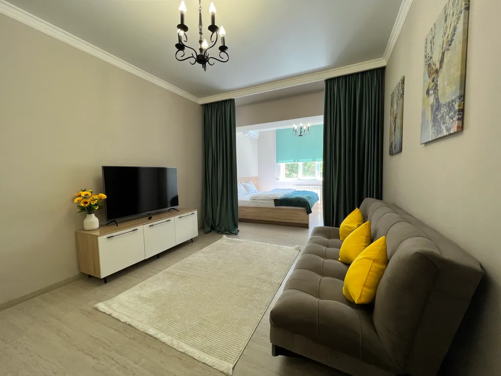 Уютная студия в центре Алматы