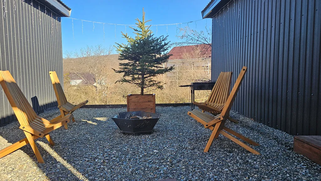 Дом с двумя спальнями и тёплым бассейном