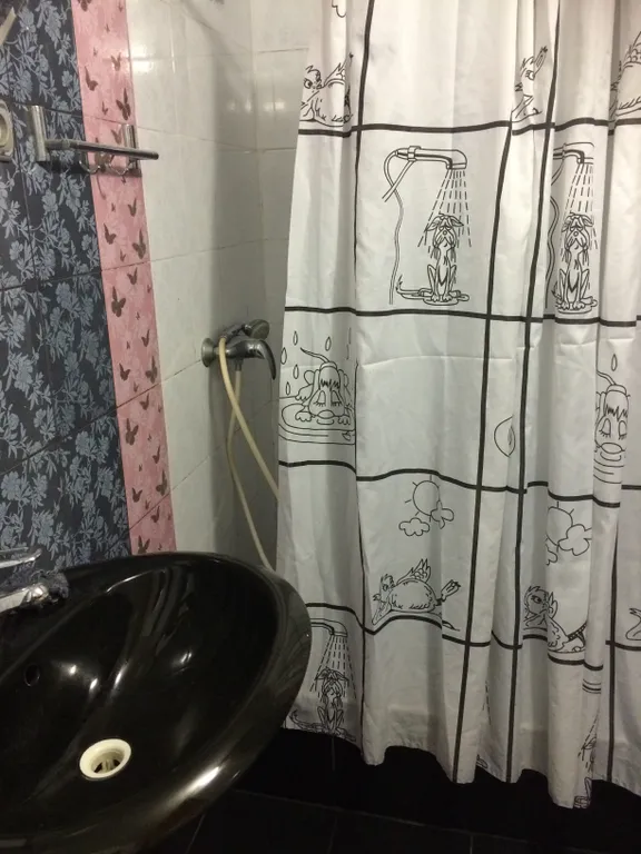 Квартира Квартира Уютный однокомнатный номер с личными удобствами в центре города — Лазаревское