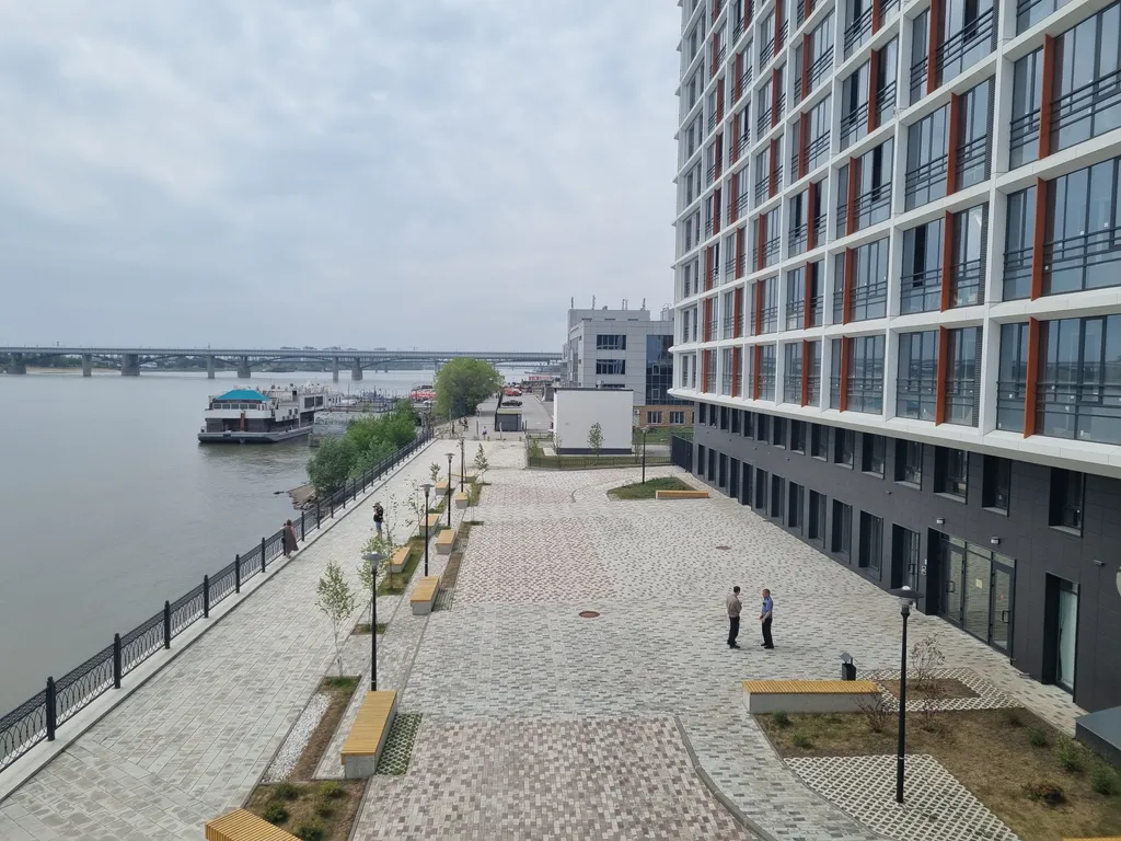 Двухкомнатная студия с шикарным видом на реку Михайловской набережной