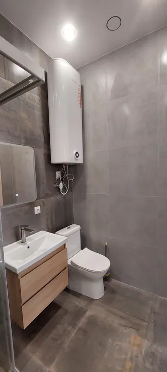 Просторные апартаменты в центре ливадии