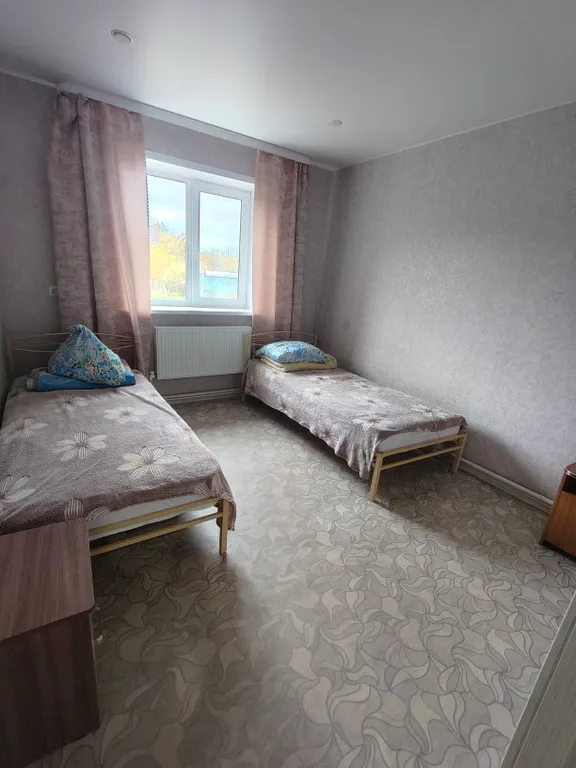 Дом коттедж в частном секторе, для семьи или небольшой компании